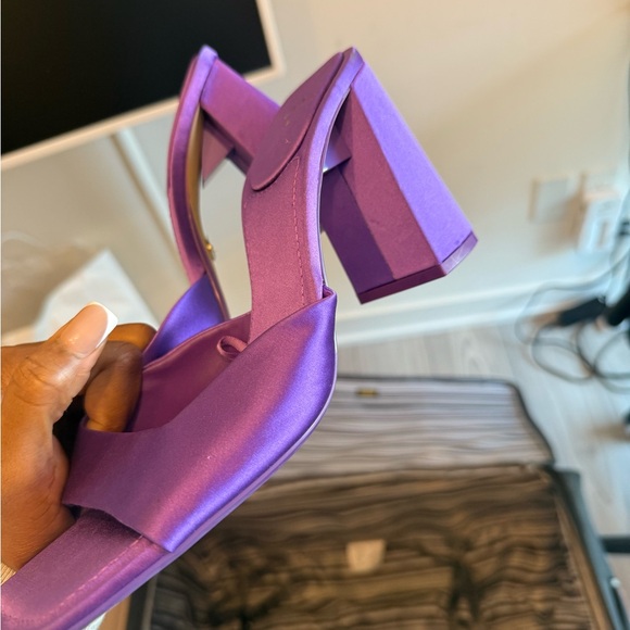 Zara Women's Vibrant Purple Heels - Picture 2 of 4